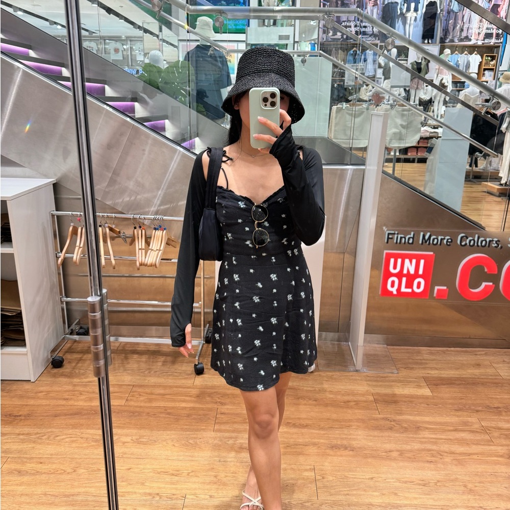 Aritzia Wilfred Fable Dress
